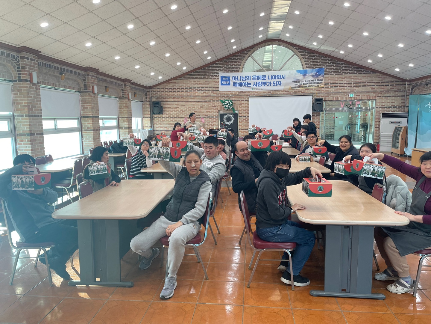 12월 취미 및 여가 프로그램 - 성탄절 '케이크 만들기'